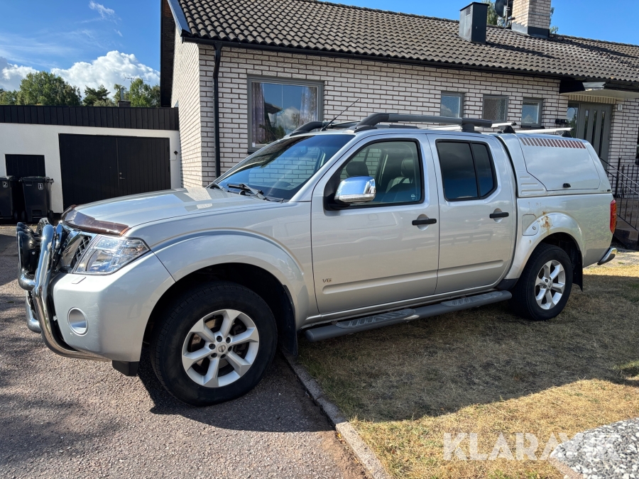 Pickup Nissan Navara Dubbelhytt 3.0 dCi V6 4x4