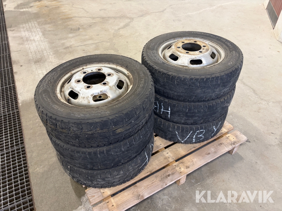 Däck med fälg Nokian 195/75 R16 6 st