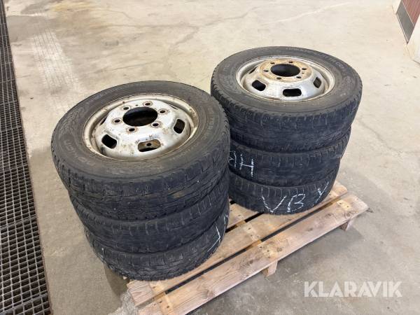 Däck med fälg Nokian 195/75 R16 6 st