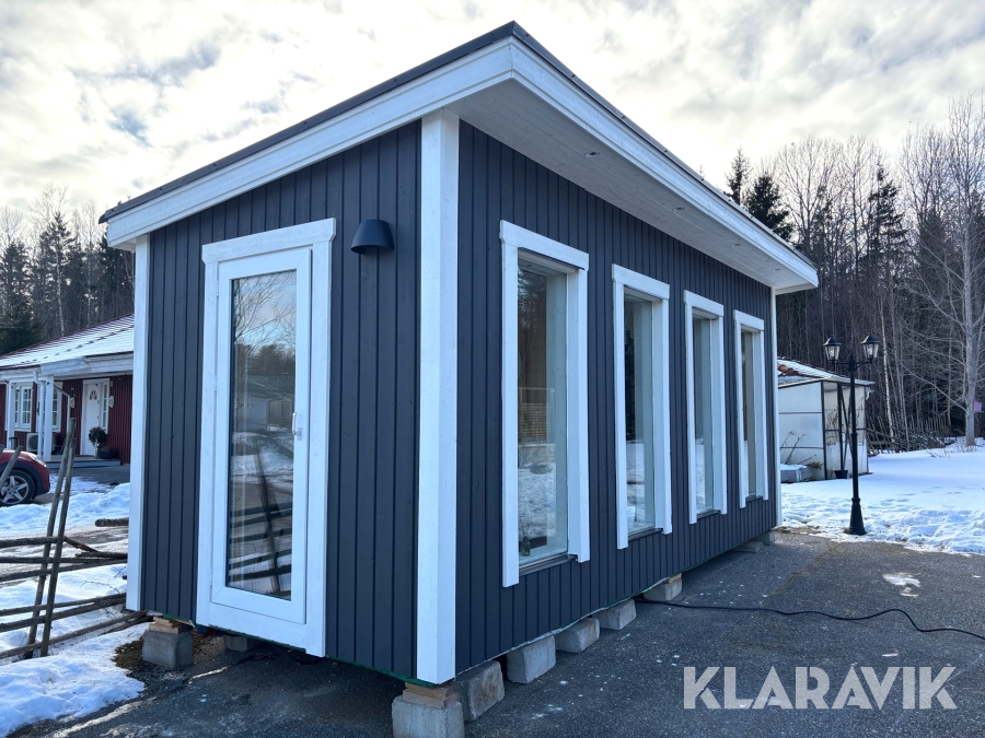 Bastu och relaxbyggnad inkl dusch