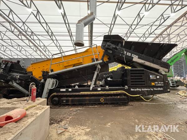 Mobilt sorteringsverk Nordirek ES5200 Flip-Flow, magneter, el- och dieseldrift, fjärrkontroll