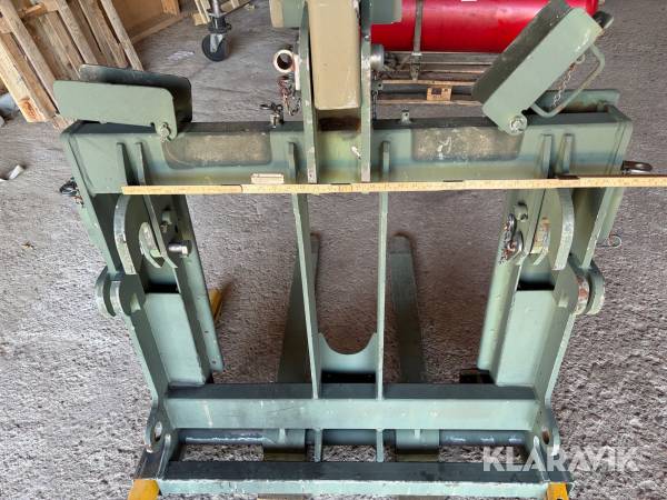 Pallgafflar med lyftkrok Volvo BM 97613 Lastgaffelarm 1701