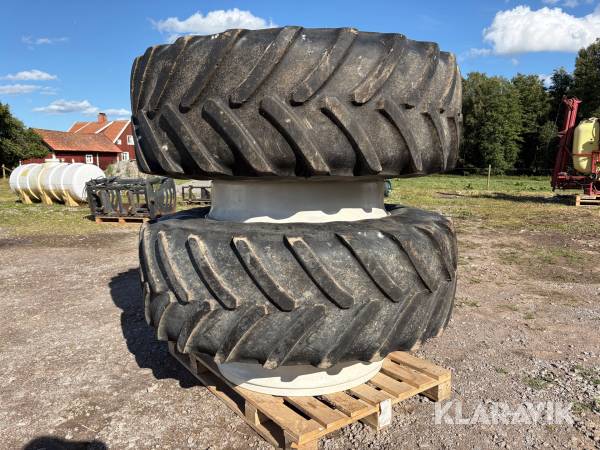 Dubbelmontage Michelin XM108 600/65 R38 2st