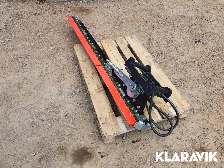 Hydraulisk slåtterbalk / Häckklipp till grävmaskin