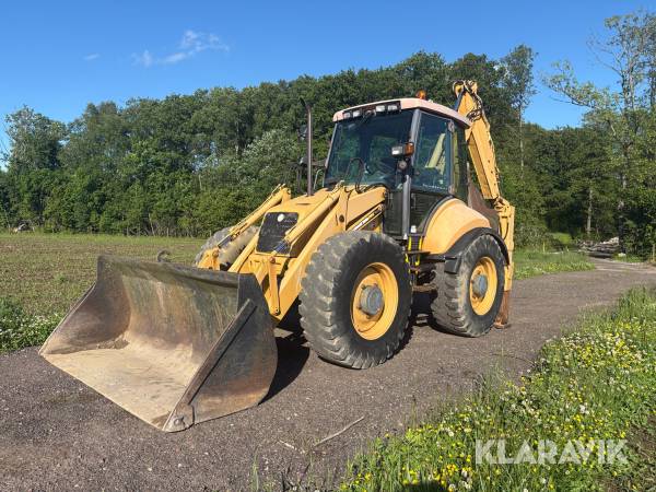 Traktorgrävare New Holland LB115-4PS