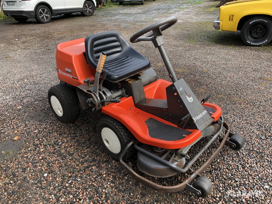 Åkgräsklippare Husqvarna Rider 850 Nyservad
