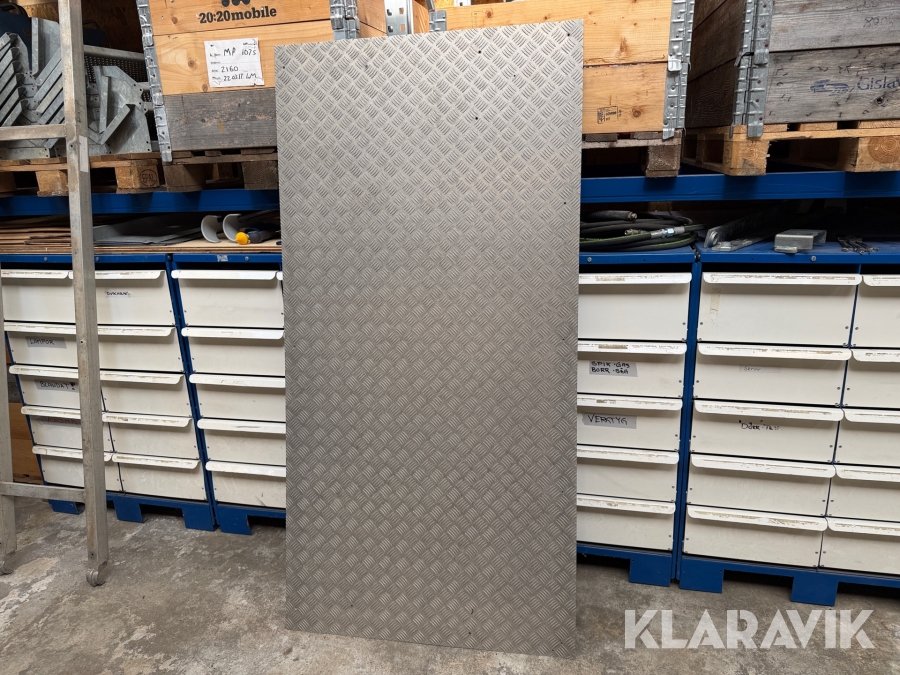 Korrugerad aluminiumplåt 2x1m