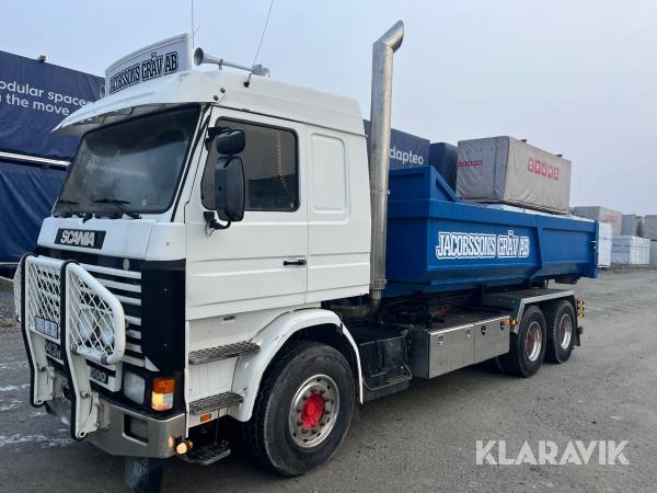 Veteranlastbil Scania R143HL6X4L50046B Lastväxlare