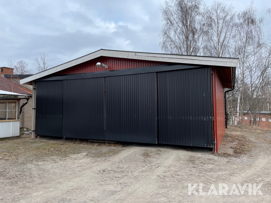 Garage med container