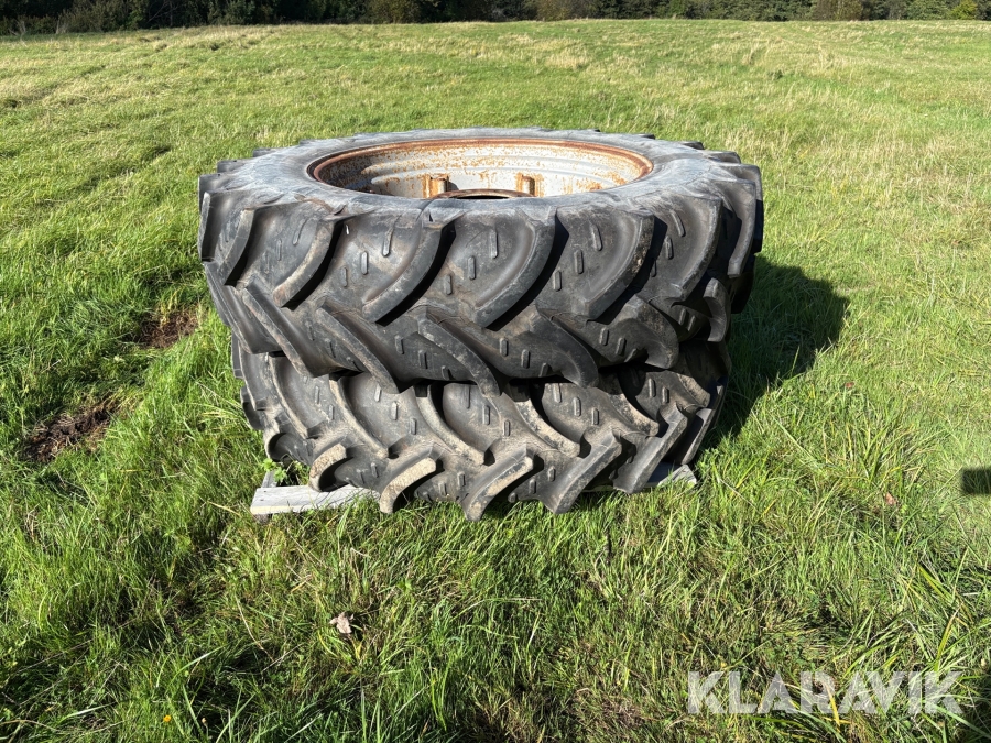 Traktorhjul Kléber Super 9 16,9R38 2st