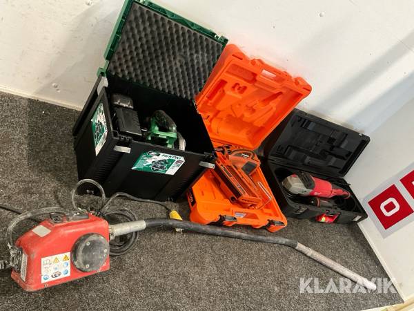Stavvibrator, vinkelslip, spikpistol och cirkelsåg 