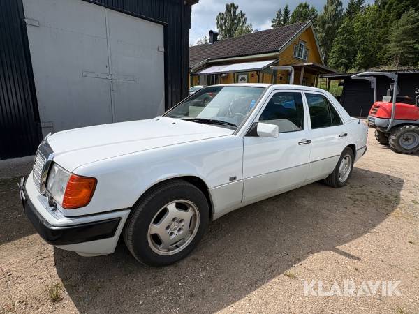Veteranbil Mercedes-Benz 124