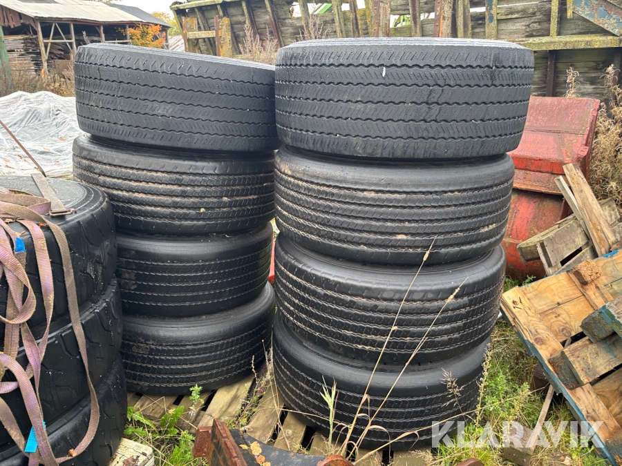 Däck på fälg Continental 385/55R22.5 8st