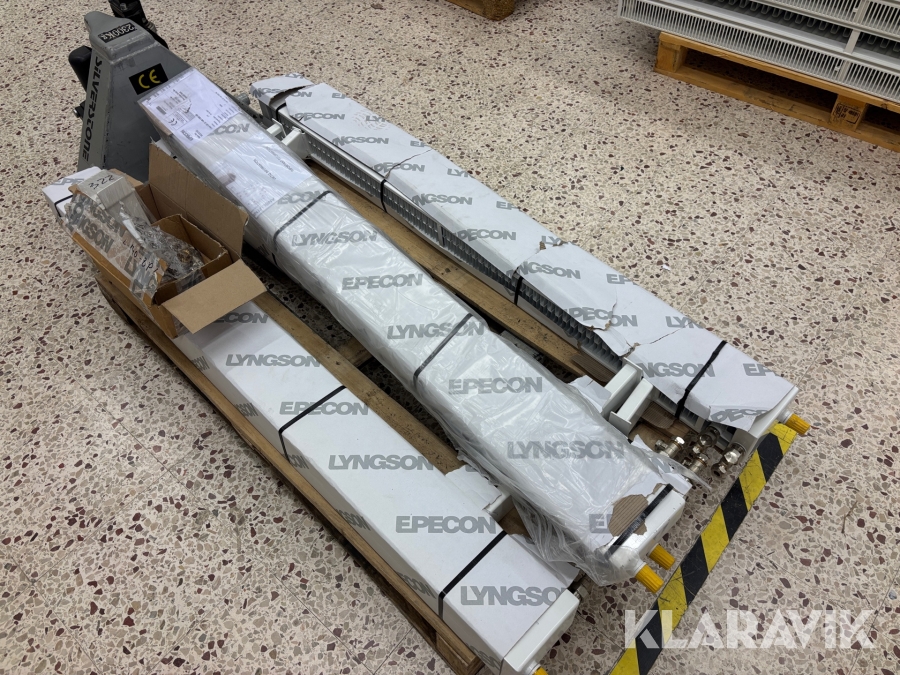 Vattenburna radiatorer Epecon Lisa LKI 22 140-1500 HB