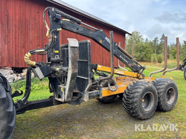 Skogsvagn Moheda 135 med M60-kran