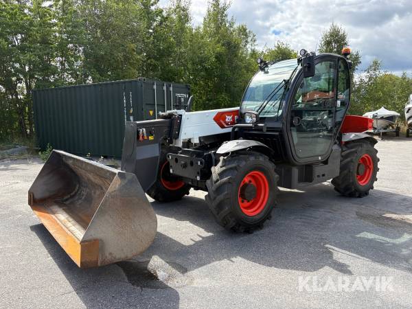 Teleskoplastare Bobcat T35.105 LRB med redskap