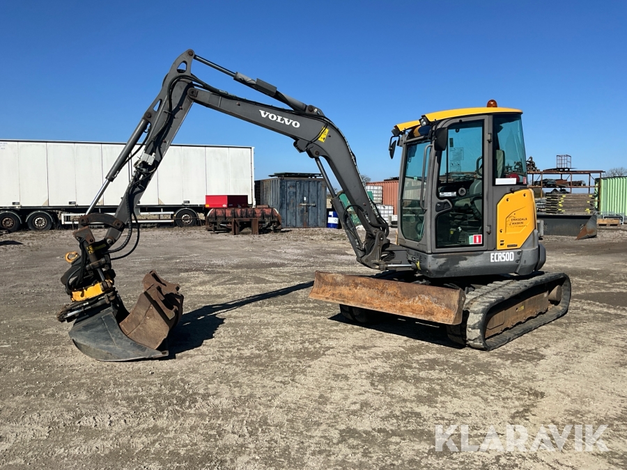 Grävmaskin Volvo ECR50D med tiltrotator och skopor
