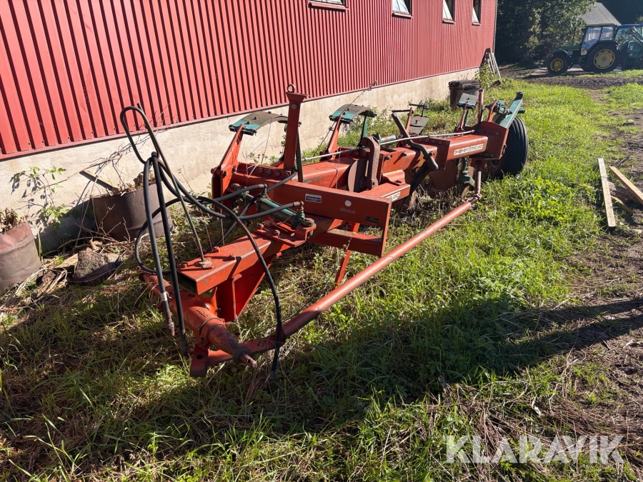 Plog Kverneland 4-skärig, delburen reservdels
