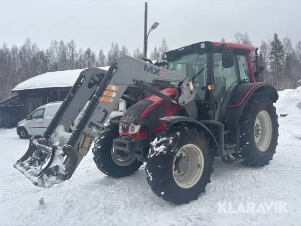 Traktor Valtra N103 HiTech med lastare