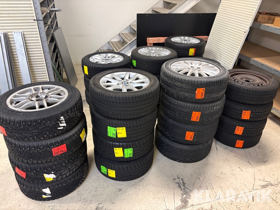 Blandat parti med däck 11 uppsättningar