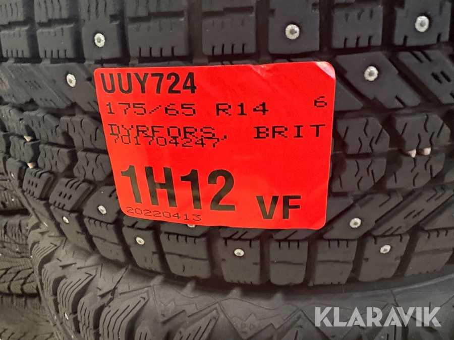 Blandat parti med däck 11 uppsättningar