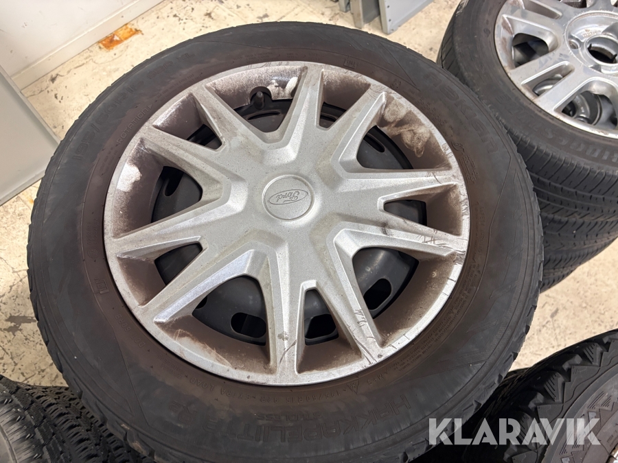 Blandat parti med däck 11 uppsättningar