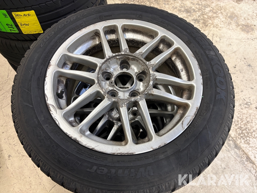 Blandat parti med däck 11 uppsättningar