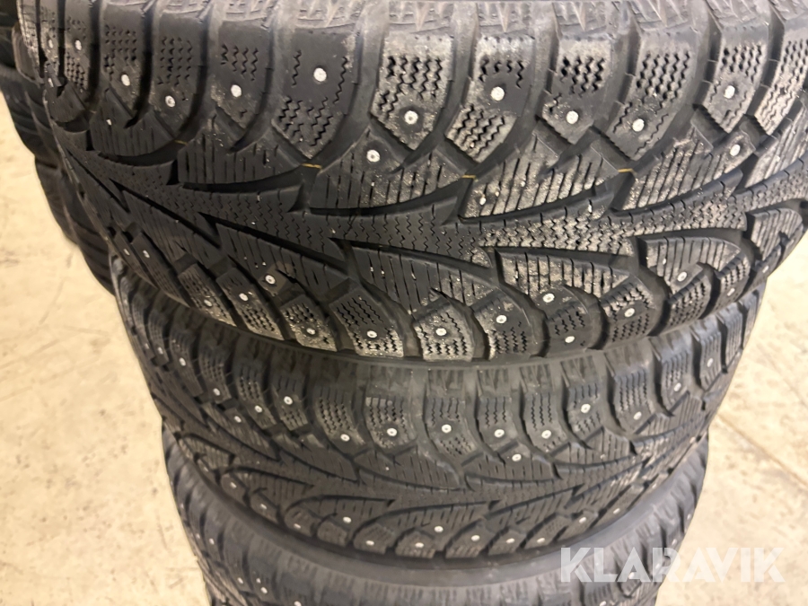 Blandat parti med däck 11 uppsättningar