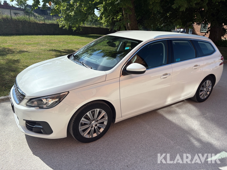 Peugeot 308 SW II 1.5 Blue HDI