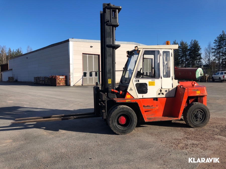 Truck Mitsubishi FD70 Dieseltruck 