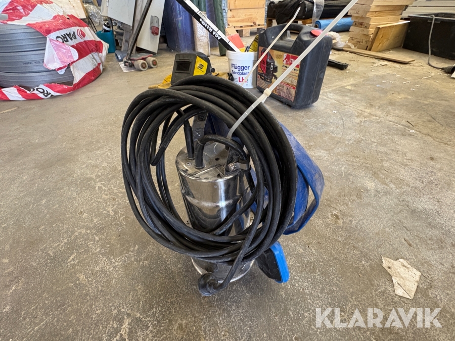 Dränkbar pump Biltema DP 1001