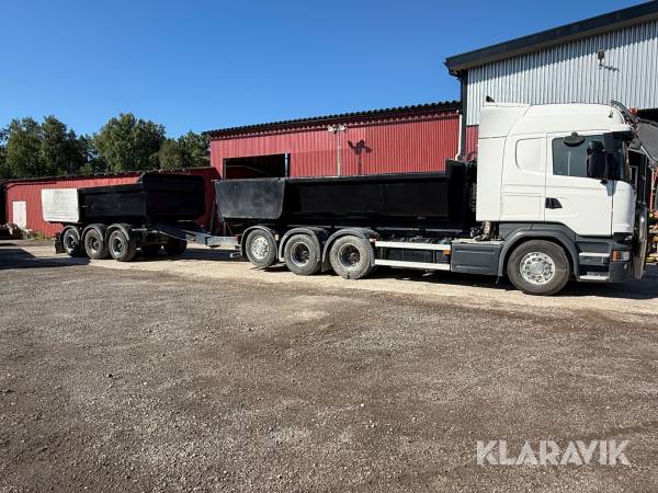 Lastväxlare Scania 520 med kärra