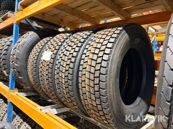 Lastbilsdäck 315/70-22.5 Regummerade Boss BDL 4st