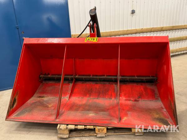 Sandspridare K.T.S 2000 S 1300 L med trepunktsfäste