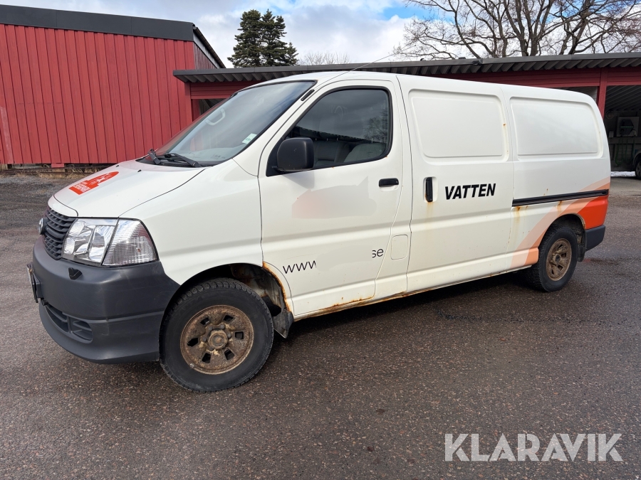 Skåpbil Toyota Hiace 117hk 4WD
