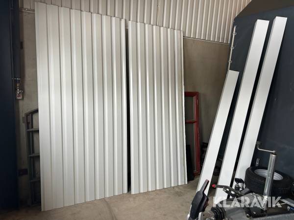 Korrigerad plåt & hörnplåt