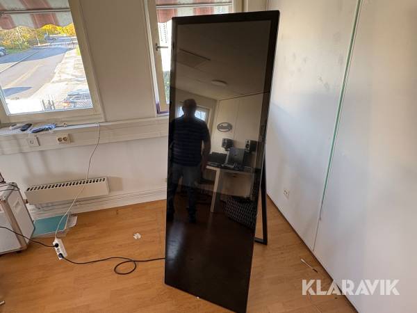 Digital kioskmodell Veto 43 inch floor standing A-style AD player