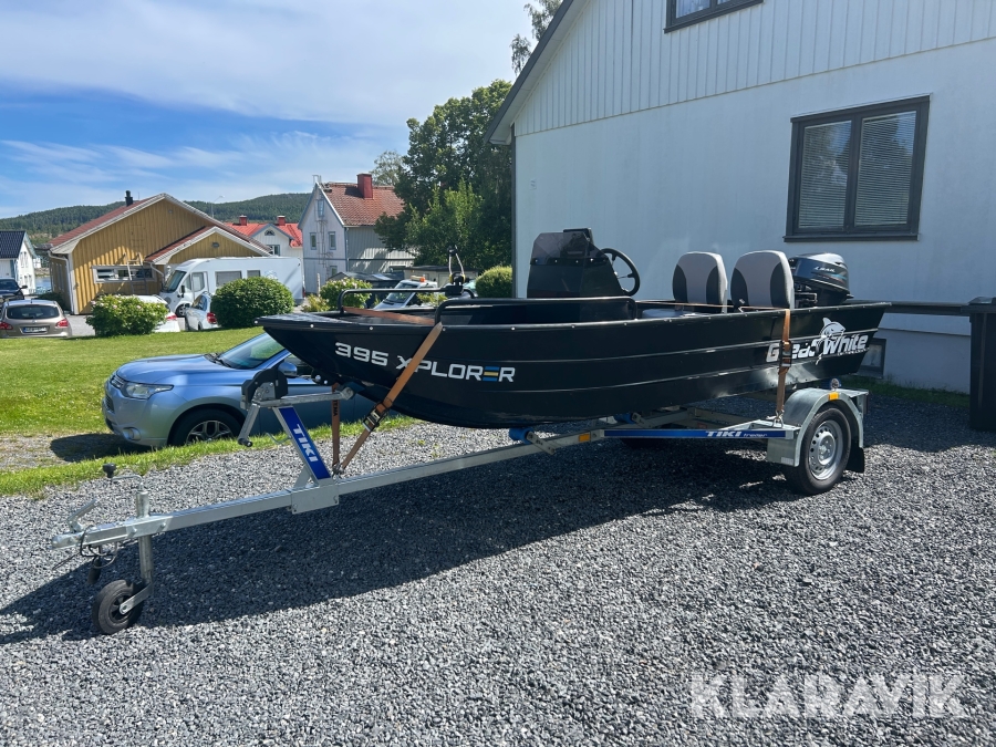 Utombordare Greatwhite Xplorer 395 med trailer