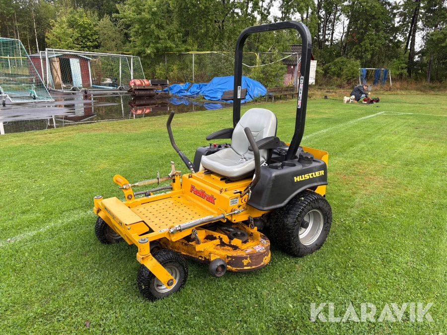 Åkgräsklippare Hustler FasTrack 22/48