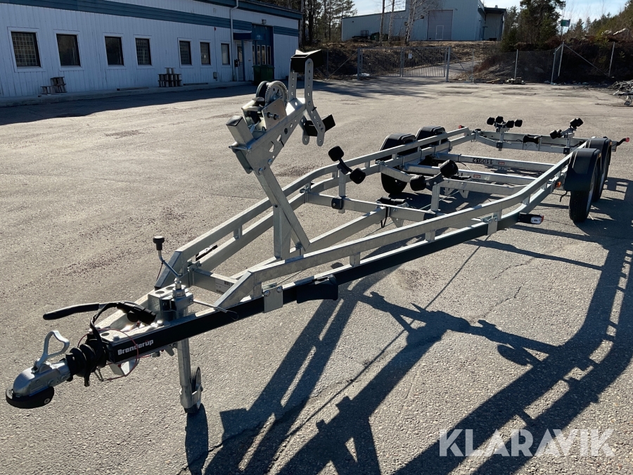 Båttrailer Brenderup 24/2000