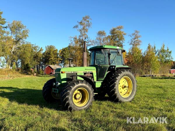 Traktor John Deere 4040S