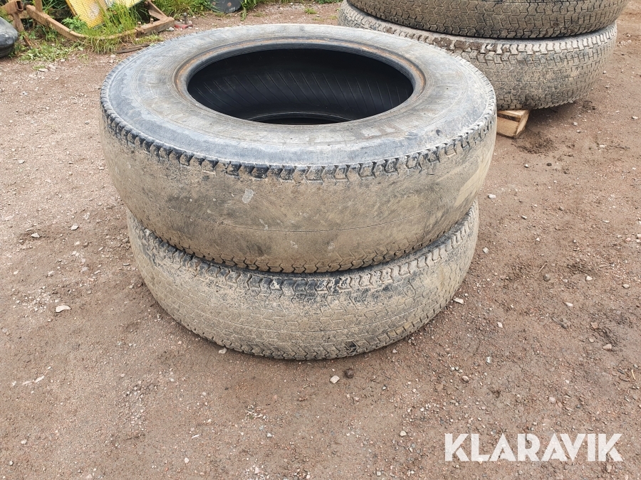 2st Traktordäck Kormoran Stomil 12.4 R 24 Radial
