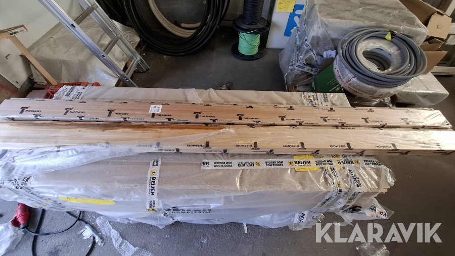 Bastulavssarg Thermory