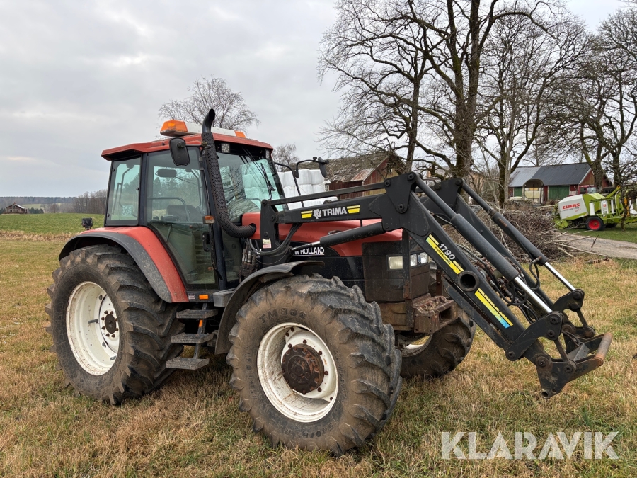 Traktor New Holland M135 4WD med trimalastare