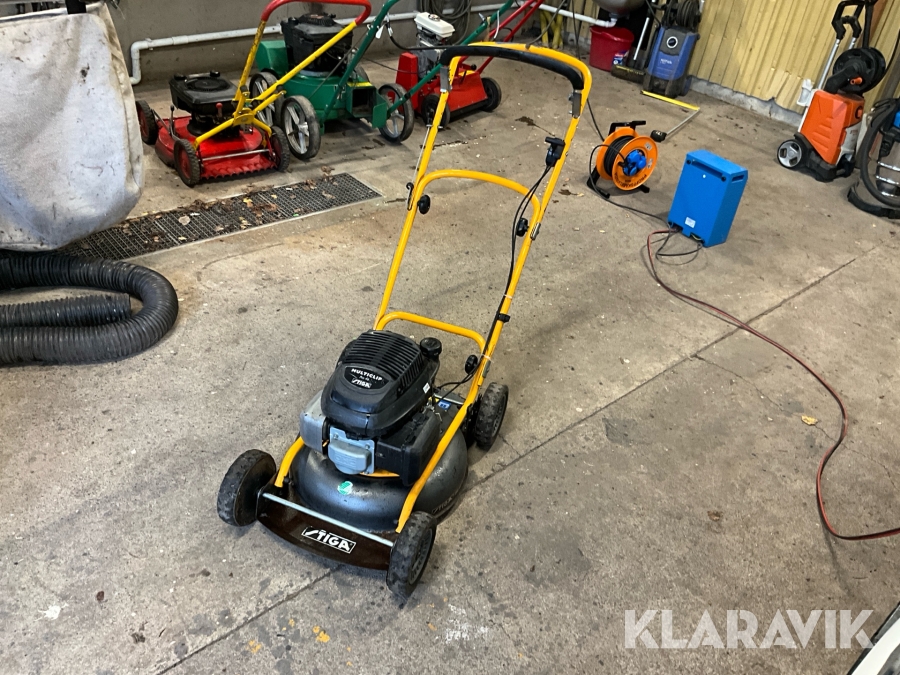 Bensindriven Gräsklippare Stiga Multiclip Pro46