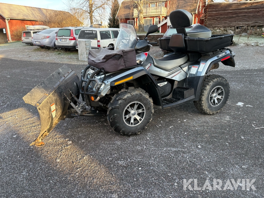 Fyrhjuling Can-Am Outlander LYT Edition med plog