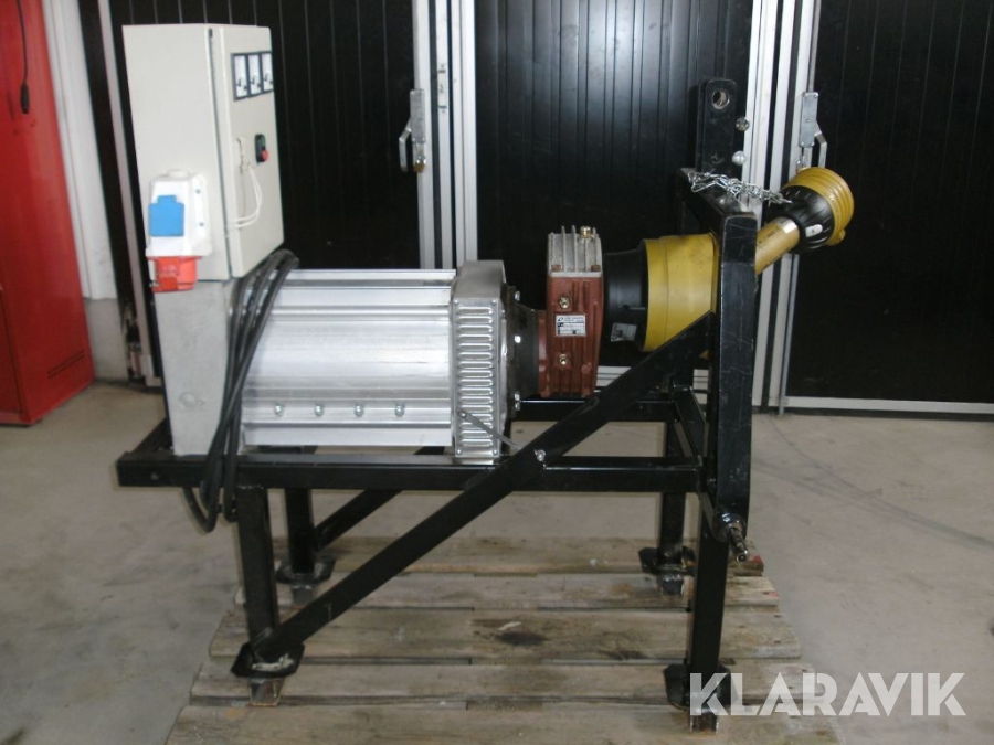 Traktorburet elverk/generator Kvänums Järn, generator Sincro GS140ct4c
