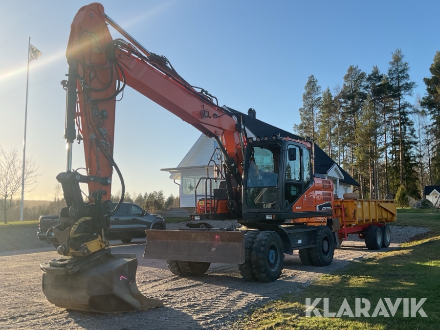 Hjulgrävare Doosan DX170 W-5 med tippvagn och redskap