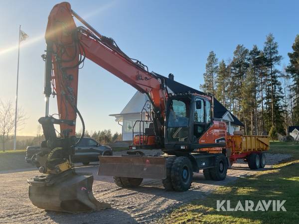 Hjulgrävare Doosan DX170 W-5 med tippvagn och redskap