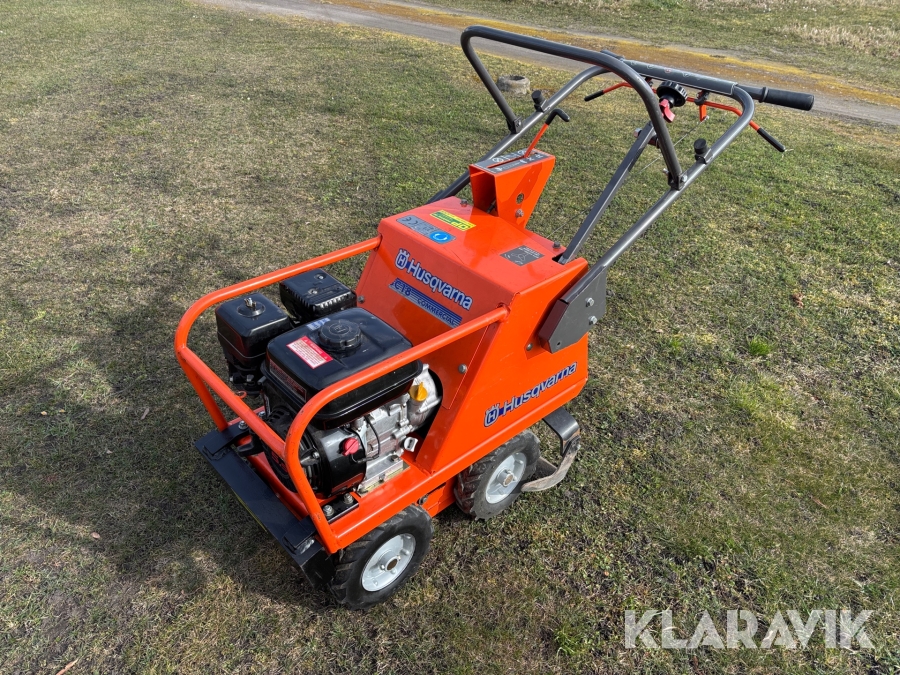 Torvskärare Husqvarna SC18CE - Commercial